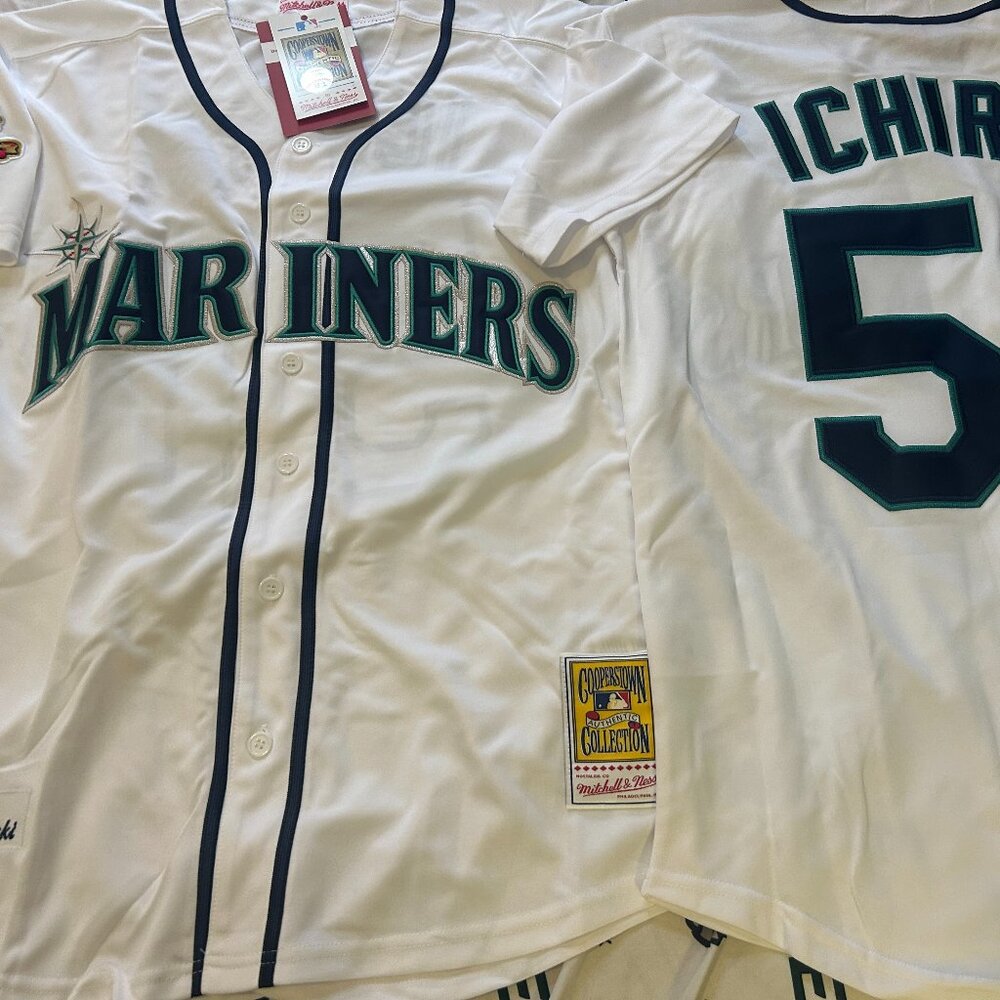 Mitchell & Ness SEATTLE MARINERS ICHIRO SUZUKI Men's JERSEY Sz M,L,XL,2X NWT - Picture 4 of 8